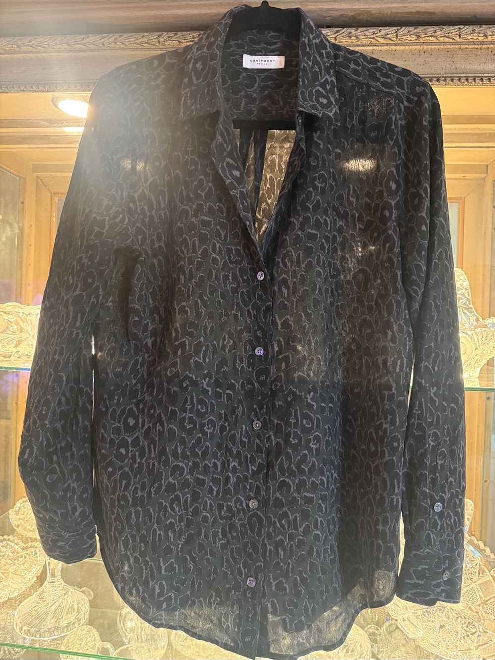Equipment Femme 100% Silk Sheer Leopard Animal Print Button Down Blouse Size S